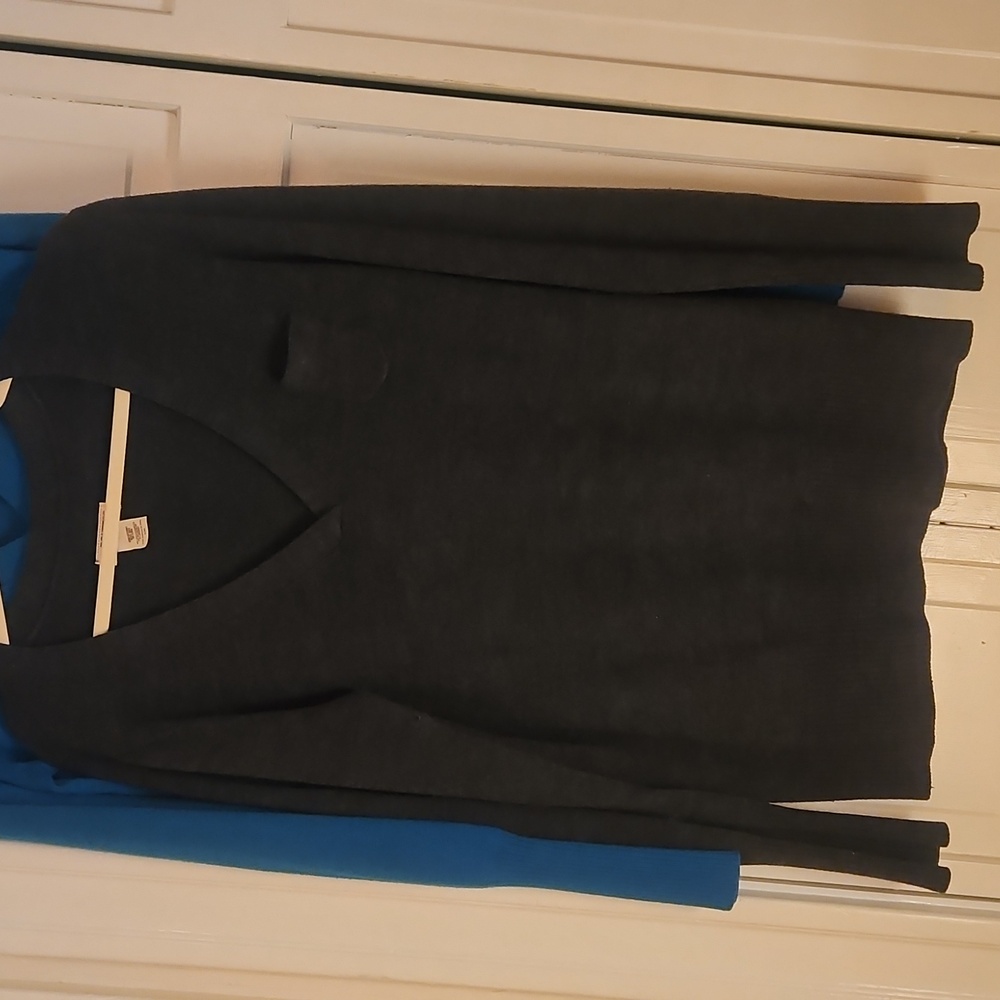 Bundle Of 3 XL Route 66 V-neck Basic Sweaters, Teal, Gray, White - Picture 7 of 13